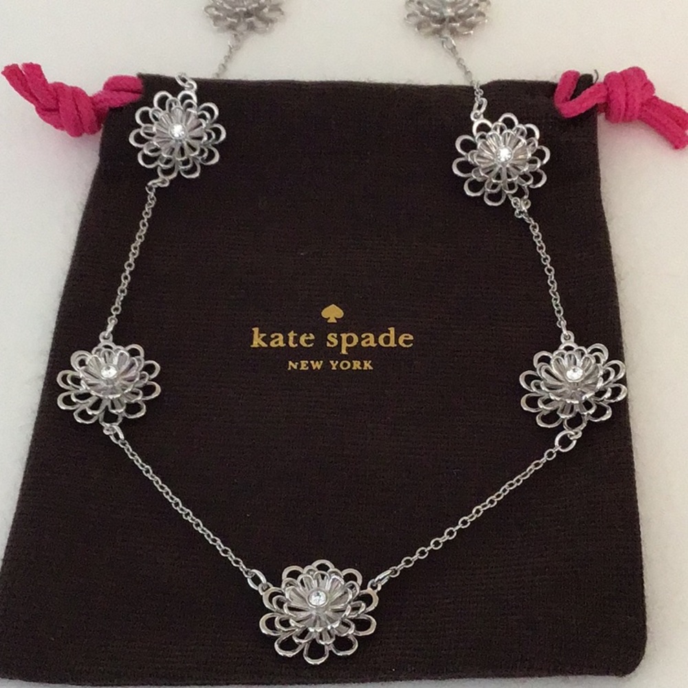 kate spade “Oops a Daisy” silver scatter necklace - Picture 3 of 5